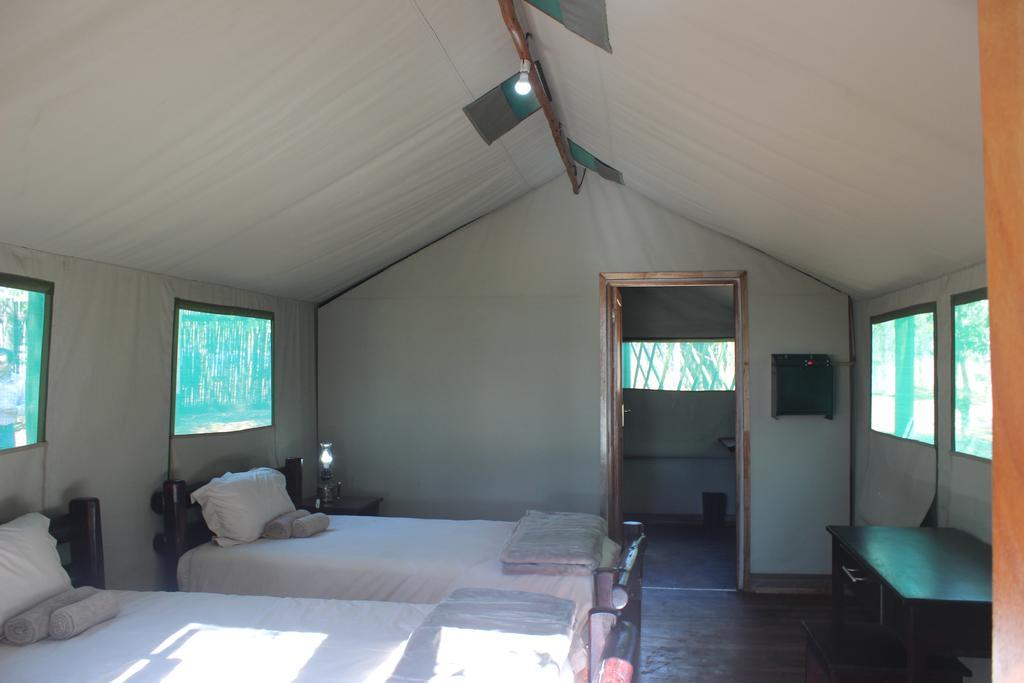 Mtomeni Safari Camp Hotel พาลาบอร์วา ห้อง รูปภาพ